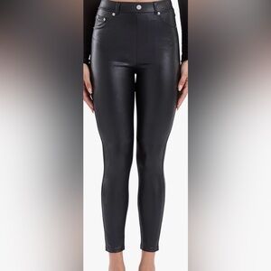 Women's Sleek Faux Leather Black Leggings. Women’s Size Large